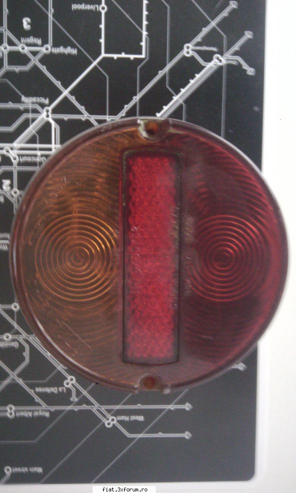 Cumpar stop Fiat 850 - Stopul e in stare buna - Bursa