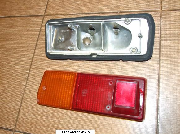 Cumpar stop stanga Dacia 1300 - scuze, dupa ce am postat am vazut ca e de - Anunturi
