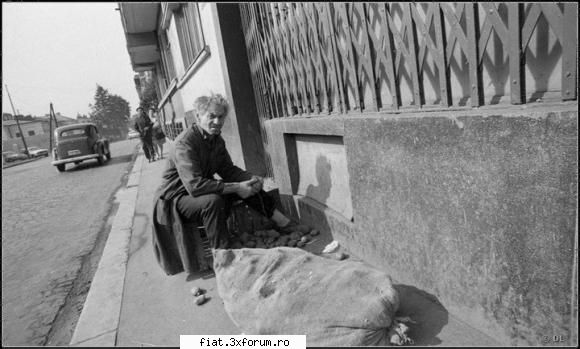 Din cutia cu amintiri - partea a 2-a - Ce nu s-ar fi distrus in anii 70 si 80 la - Classic corner