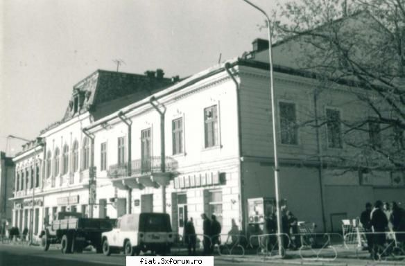 Din cutia cu amintiri - partea a 2-a - Botoani anii 70, cu taxiu ARO 240 - Classic corner