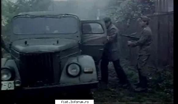 Din cutia cu amintiri partea 1-a - pardon, imi dau seama ca sunt ZIL-uri... GAZ 69 - Classic corner