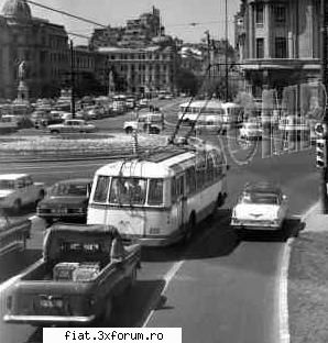 Din cutia cu amintiri partea 1-a - Masini interesante in traficul din 1972. Sursa - Classic corner