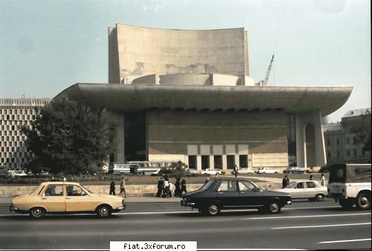 Din cutia cu amintiri partea 1-a - 1978 si o poza foarte rara cu o Dacie 1301 - Classic corner