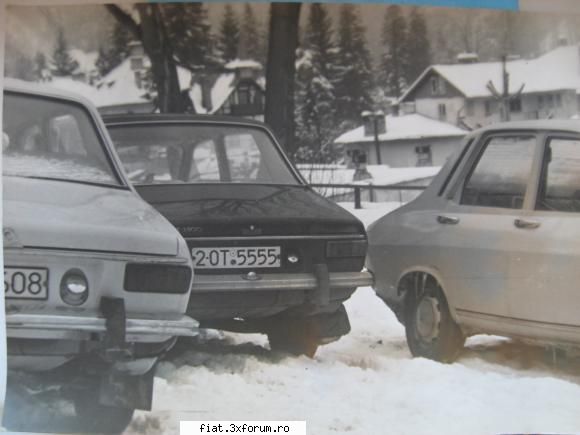 Din cutia cu amintiri partea 1-a - frantuzoaice in zapada. una din ele cu un numar - Classic corner
