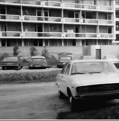 Din cutia cu amintiri partea 1-a - Parcare... inclusiv un Citroen. Sa fie cel rosu - Classic corner