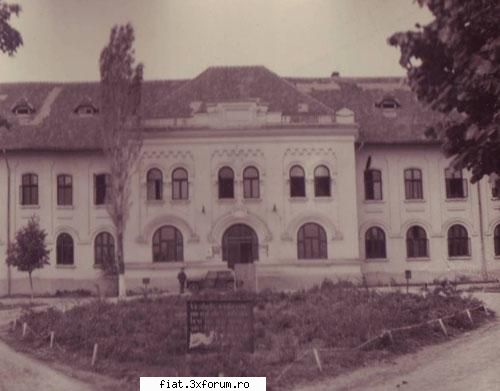 Din cutia cu amintiri partea 1-a - 1950 - Casa de nasteri Costesti, raion Vaslui - Classic corner