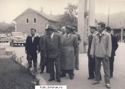 Din cutia cu amintiri partea 1-a - 1960 - Vizita oficiala. In spate se vede un ZIM - Classic corner