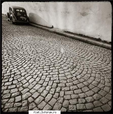 Din cutia cu amintiri partea 1-a - Antebelica pe strada in Bucuresti, de pe site-ul - Classic corner