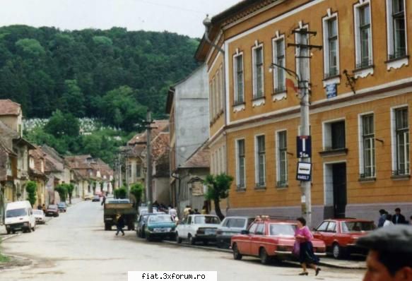Din cutia cu amintiri partea 1-a - Poza asta, surprinsa in 1994 in Sigisoara e mut - Classic corner