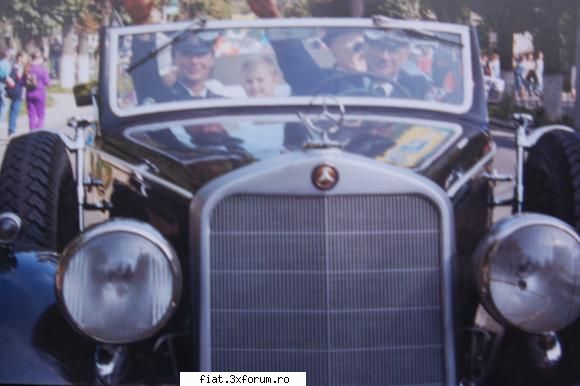 Din cutia cu amintiri partea 1-a - Mercedes cabriolet (spunea ca a fost a unui - Classic corner