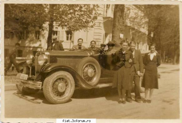 Din cutia cu amintiri partea 1-a - 1930 Nash Eight Touring - Classic corner