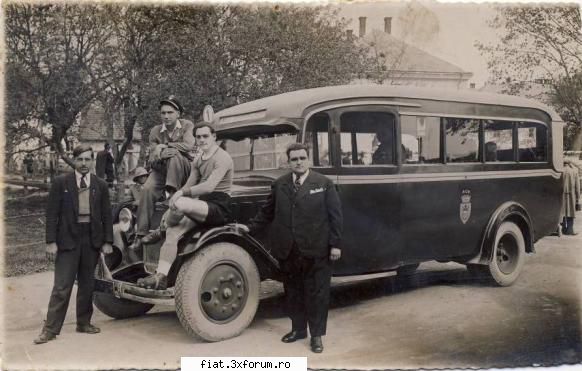Din cutia cu amintiri partea 1-a - undeva in Codlea / Brasov masina care transporta - Classic corner