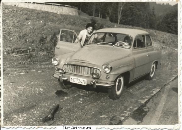 Din cutia cu amintiri partea 1-a - Skoda .. masina asta se afla intr-o curte in - Classic corner