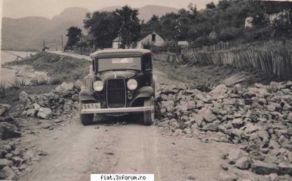 Din cutia cu amintiri partea 1-a - 1932 Ford BB Pick-up - Classic corner