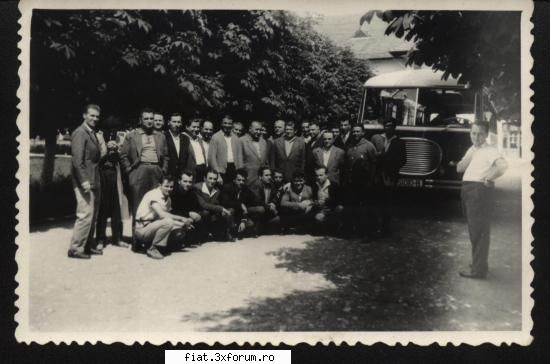 Din cutia cu amintiri partea 1-a - Un autobuz interesant..oare ce e? bunicul care - Classic corner