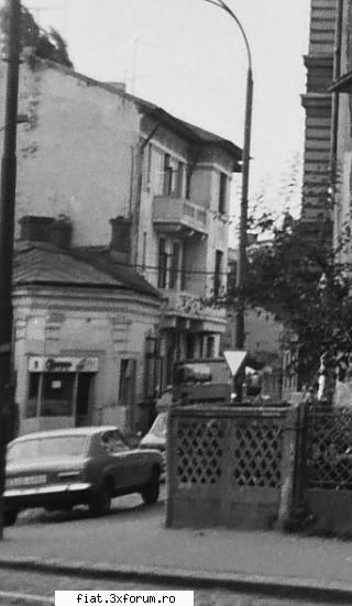 Din cutia cu amintiri partea 1-a - si pentru ca si in "epoca de aut" existau masini - Classic corner