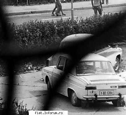 Din cutia cu amintiri partea 1-a - Un Renault 10 Major si un Wartburg. Mamaia, 1975 - Classic corner