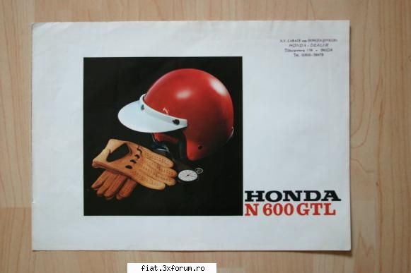 Din cutia cu brosuri - N600.le, aici prospectul olandez - Classic corner