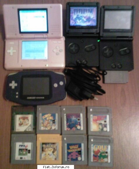 vand 4 jocuri (console): 2 nintendo game boy advance sp

1 joc gameboy advance cu joc nintendo ds