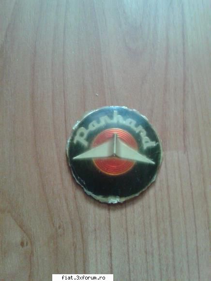 Emblema Panhard - vand emblema masina de epoca panhard 100 ron - Bursa