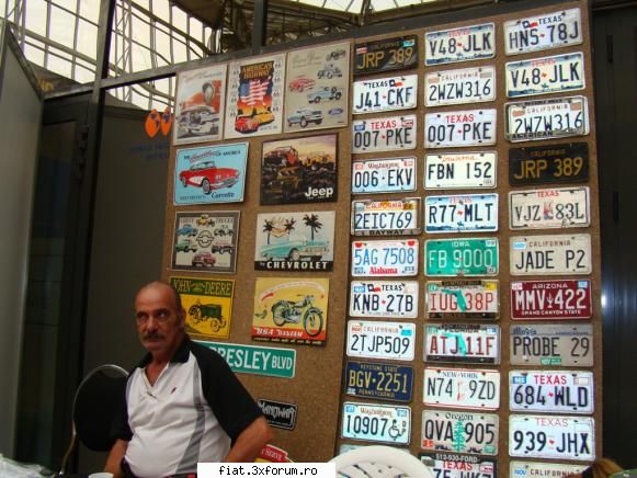 Expozitie de numere - Hei ce zici , mai impatimit decat tine ! - Classic corner