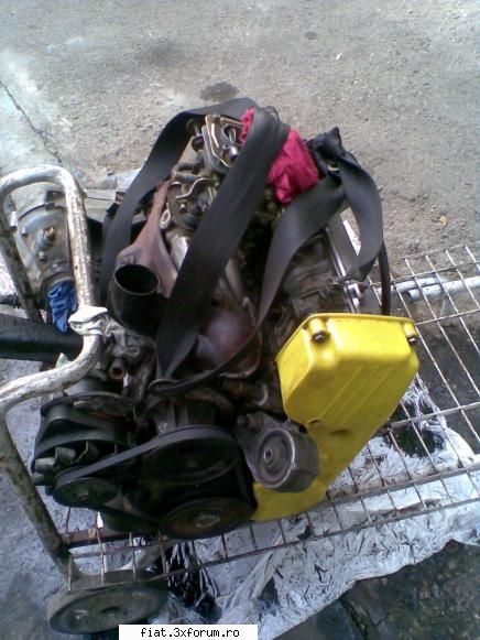 FIAT 128 RALLY-reconstruit ca masina istorica de competitie - Intre timp am curatat motorul - Masina mea...
