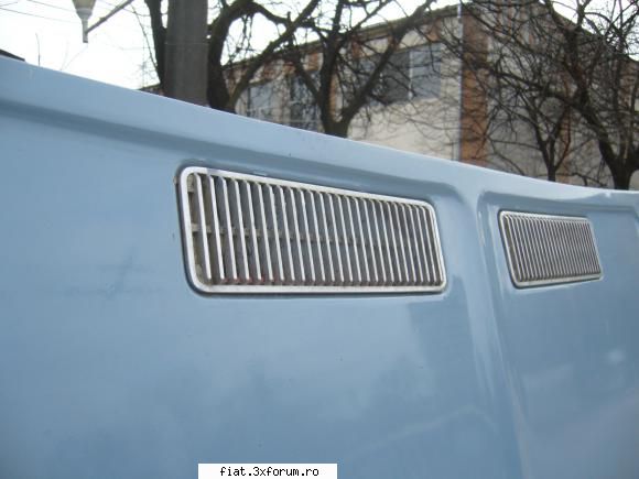Fiat 125 vs Fiat 125S - S-ul are in plus prizele de aer de la capota cu - Masina mea