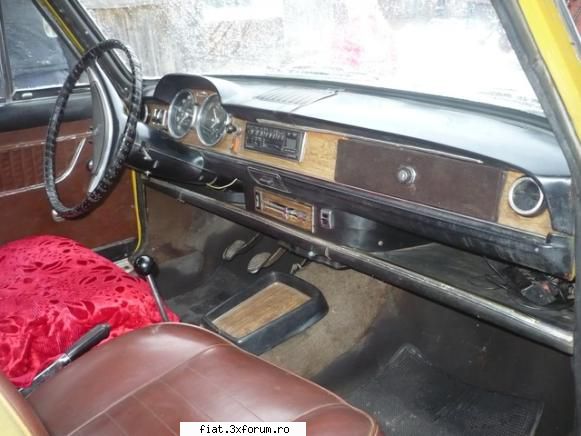 Fiat 125 vs Fiat 125S - La interior se vede modelul bordului de 125 - Masina mea