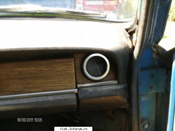 Fiat 125 vs Fiat 125S - ca mici amnunte la bord aeratoarele tip fluture - Masina mea