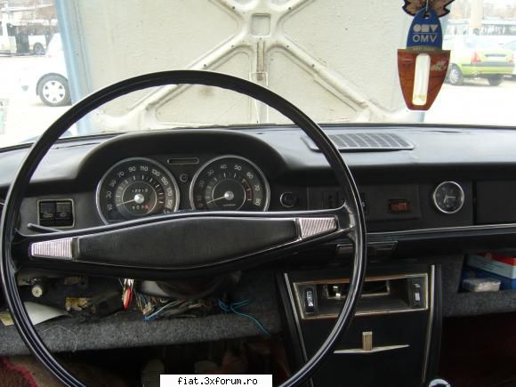 Fiat 125 vs Fiat 125S - La S exista turometru in standard, iar ceasul, de - Masina mea
