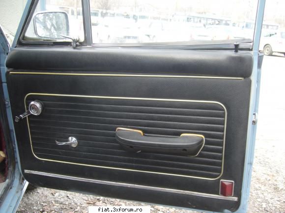 Fiat 125 vs Fiat 125S - Tapiteria usii de S avea un design - Masina mea