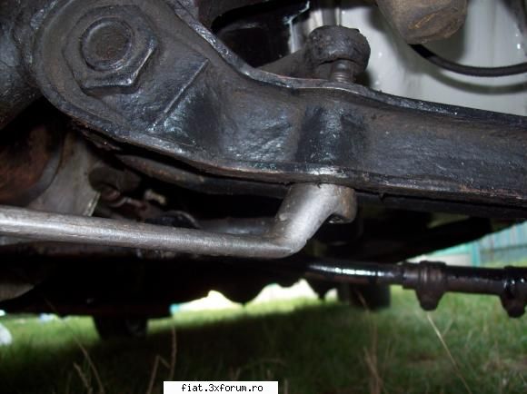 Fiat 1800B 1967 - Reglarea inaltimii masini se face de aici - Club Fiat 1800