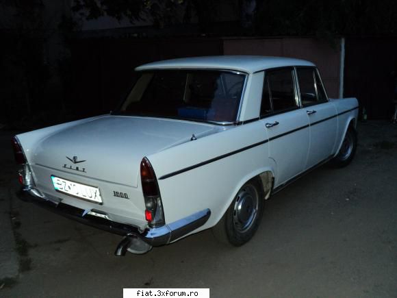 Fiat 1800B 1967 - poza ca fapt divers: am facut rost de becuri - Club Fiat 1800