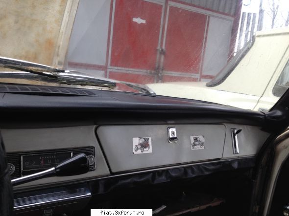 Fiat 1800 alb - 1967 - Bord original, iarasi cu vinilin 100% original - Club Fiat 1800
