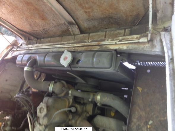 Fiat 1800 alb - 1967 - Motor - radiator reconditionat Bazine originale - Club Fiat 1800