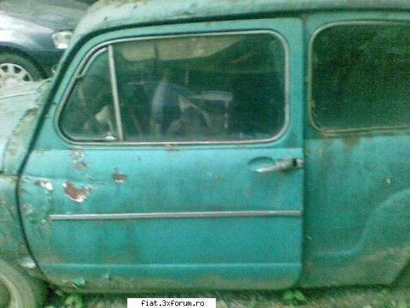 Fiat 600 ingropat de 30 de ani! - Cred ca vopseaua e originala - Club Fiat 500 & 600