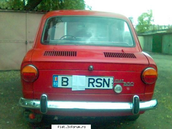 Fiat 850-rosu - Pret 450 Euro. Detalii si alte poze se mai gasesc - Bursa