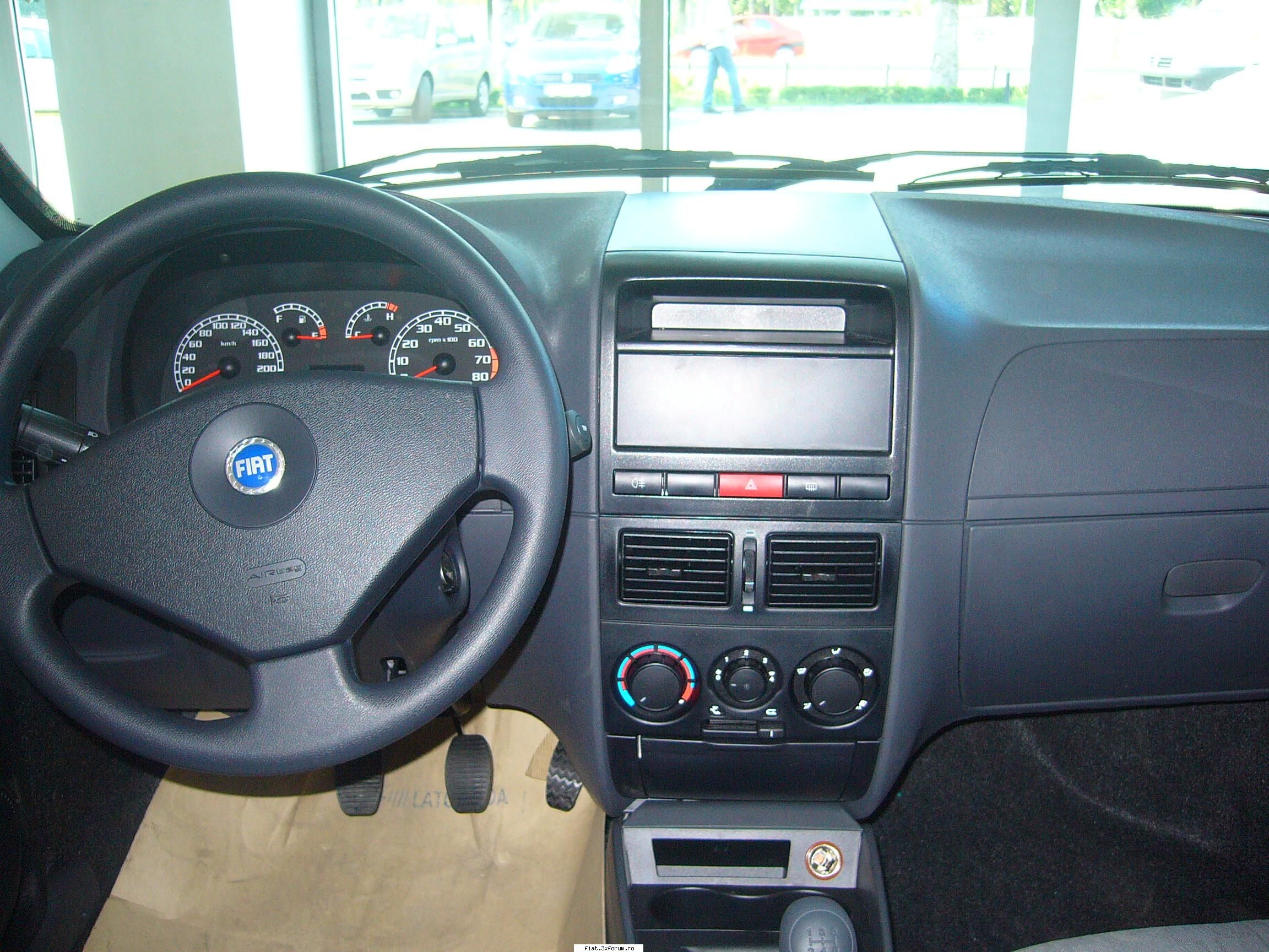 Fiat Albea Dinamic - din cate vad eu, nimeni nu prea stie ce sa spuna - Masina mea...