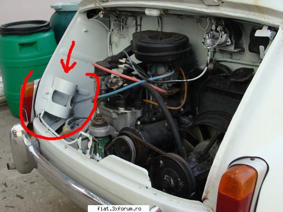 Fiatul 600 al lui Marczello - e o improvizatie sau a fost montata pe vre-un - Club Fiat 500 & 600