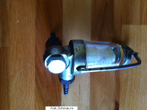 Filtru sticla pt benzina - Filtru sticla pt benzina nou functional 50ron - Masina mea