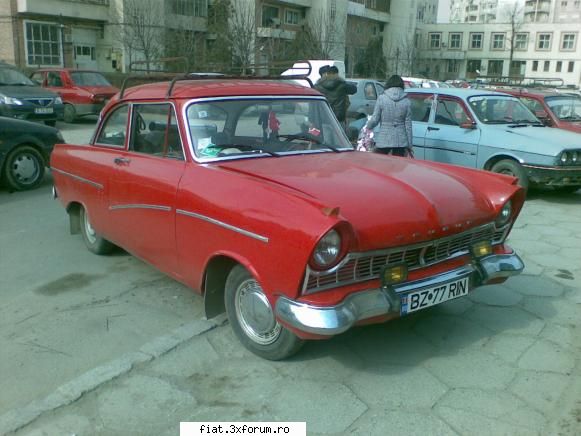 cel din bz ford lasat in paragina
