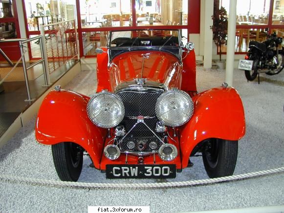 Frumuseti "surprinse" din strainatate - Inca o frumusete tot din Muzeul Autotechnik - Discutii libere