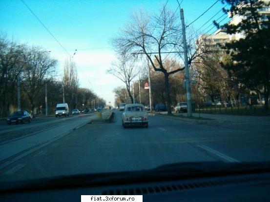 Frumuseti surprinse in trafic - prin bucuresti azi - Classic corner