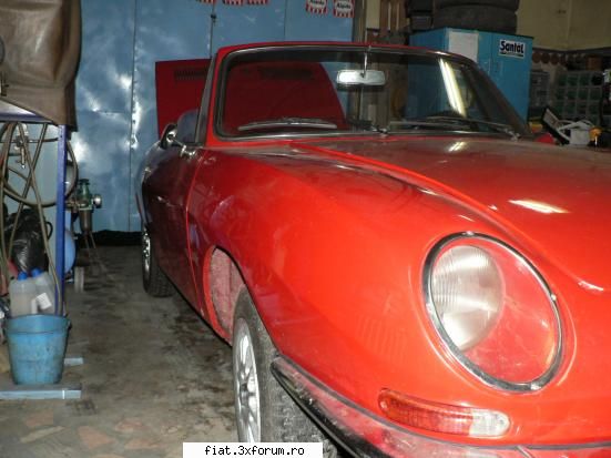 Frumuseti surprinse in trafic - coupe - Classic corner