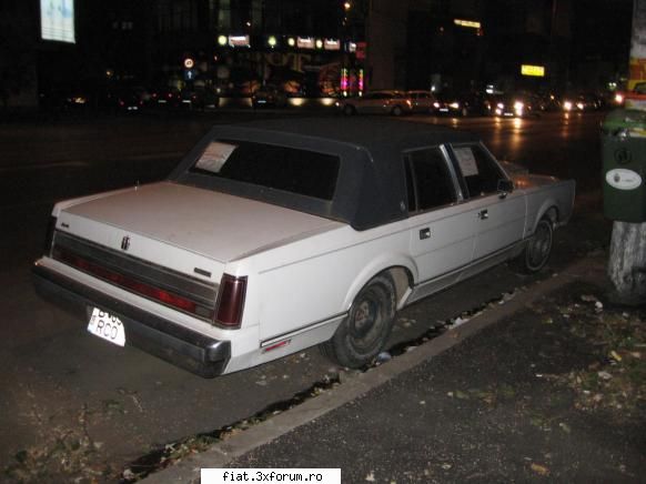 Frumuseti surprinse in trafic - pret 3500 negociabil , proprietarul zicea ceva de - Classic corner