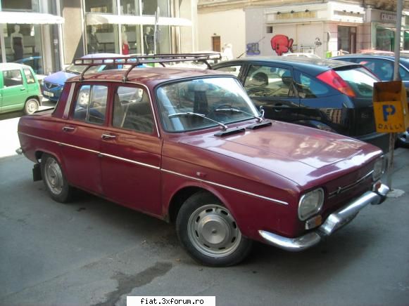 Frumuseti surprinse in trafic - Renault 10 Major, unic proprietar, in centrul - Classic corner