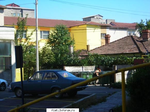 Frumuseti surprinse in trafic - penultima pt azi - o raritate - Classic corner