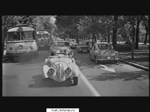 Frumuseti surprinse in trafic - Acum 40 ani... (ca si asta-i frumusetie, si a - Classic corner