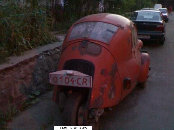 Frumuseti surprinse in trafic - Am trimis poza la niste specialisti care zic - Classic corner