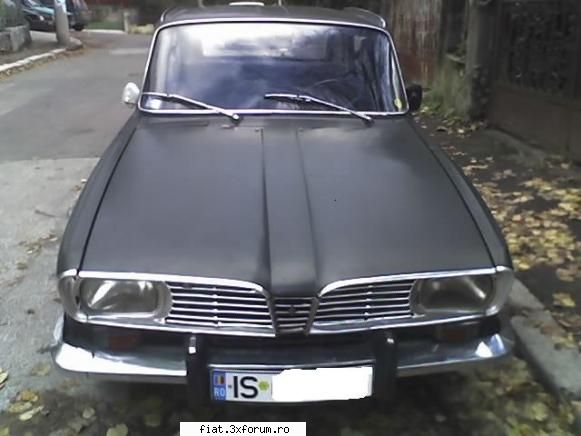 Frumuseti surprinse in trafic - Am fugit dupa el de mi-au iesit plamanii afara - Classic corner